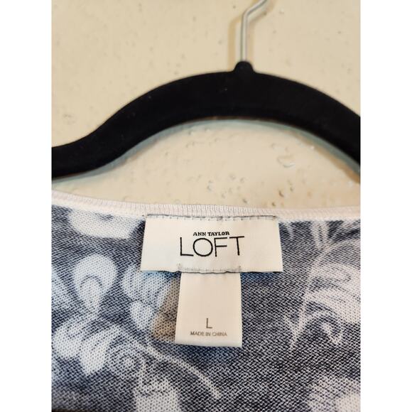 Ann Taylor Loft Women Black Floral Pima Cotton Long Sleeve Button Front Blouse L - Picture 3 of 6